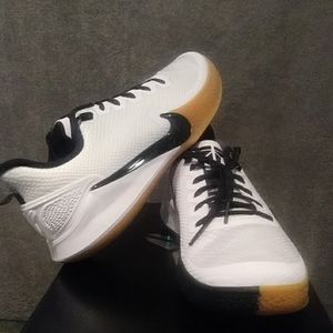 Kobe Mamba focus sneakers